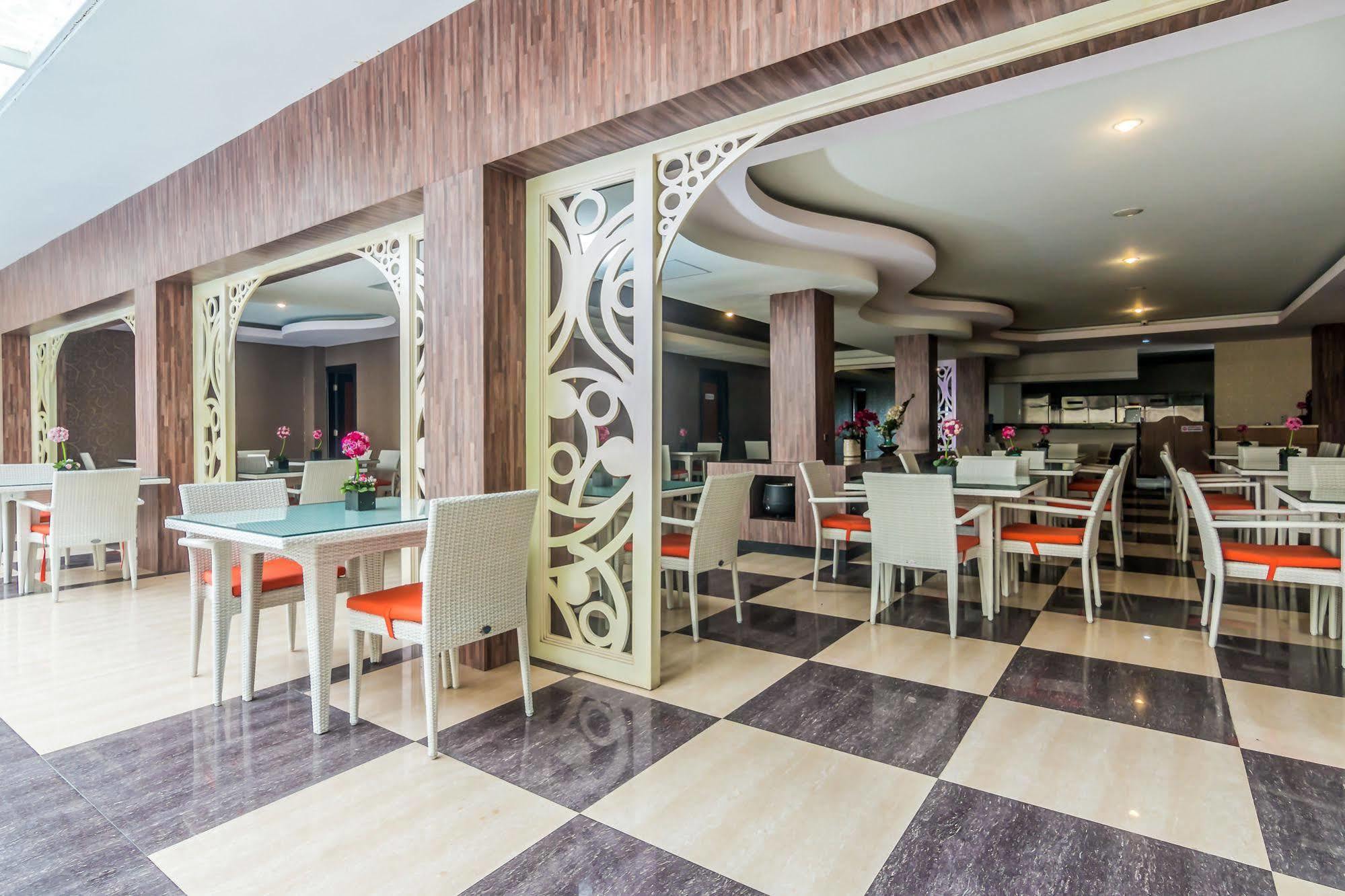 Zen Rooms Denpasar Marlboro Kültér fotó